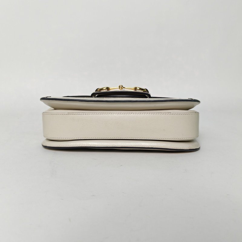 GUCCI Horsebit馬銜扣1955馬鞍包小號25白色帆布金扣肩背包-4