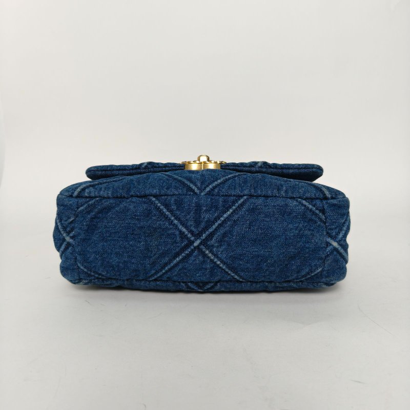 CHANEL 19BAG口蓋包小號26牛仔藍牛仔29開金銀扣肩背包-4