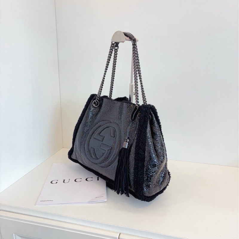 【99新閒置🆕】Gucci黑色soho流蘇子母tote托特包 soblack😎全黑GG油蠟皮+羊羔毛的碰撞-5