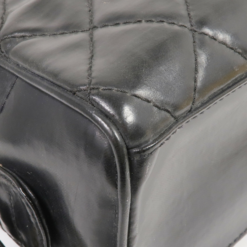 CHANEL 羊皮皮革Pouch金扣手拿包-7