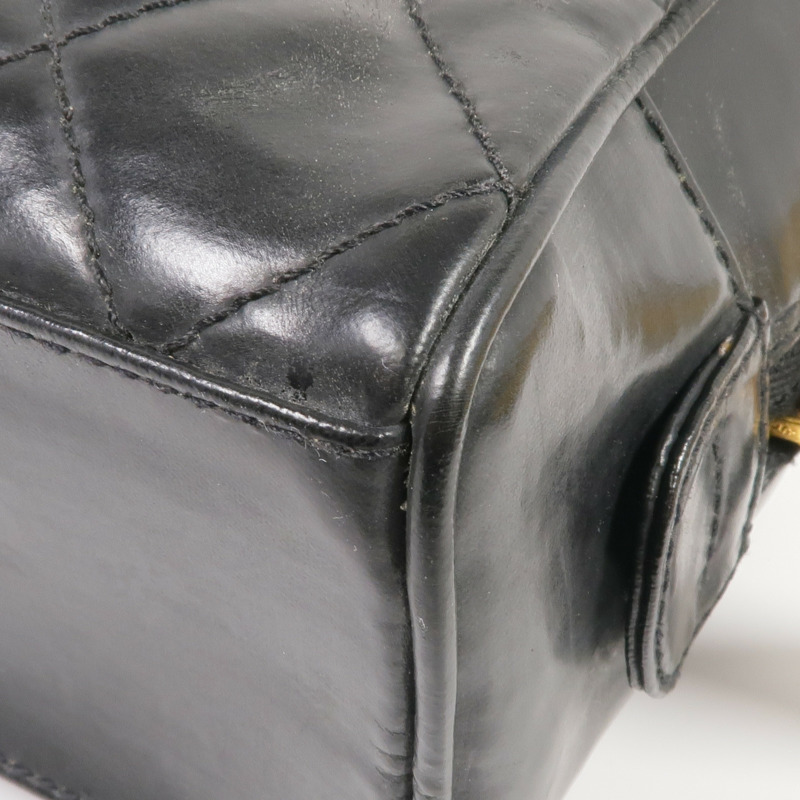 CHANEL 羊皮皮革Pouch金扣手拿包-8