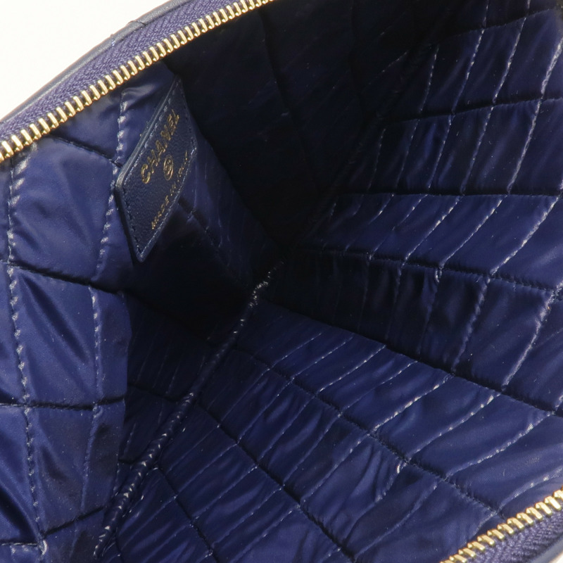 CHANEL 羊皮皮革Clutch Bag金扣手挽袋-11