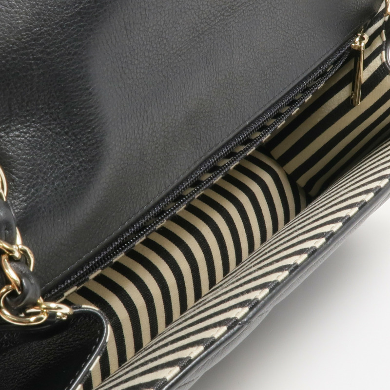 CHANEL 牛皮皮革Chain Shoulder金扣鏈帶肩背袋-12