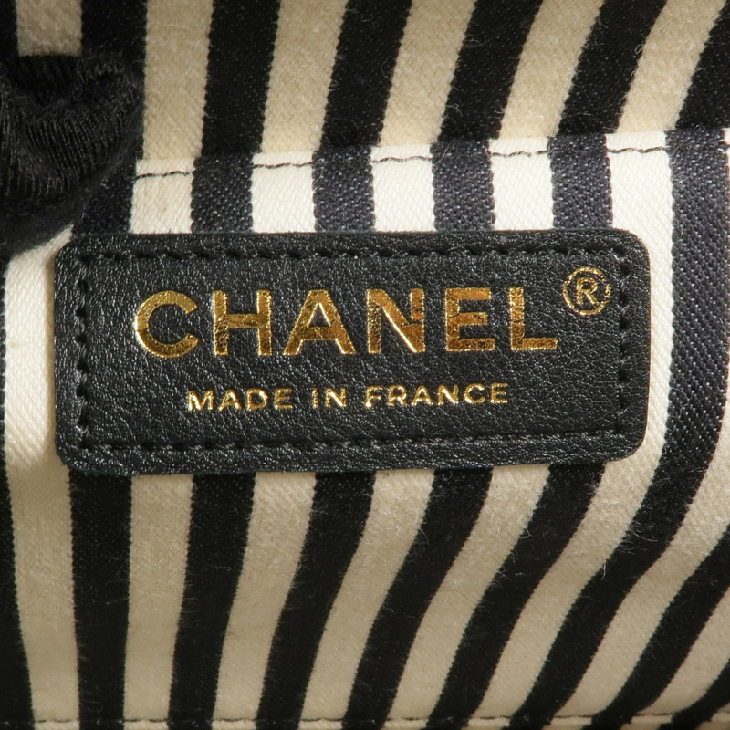 CHANEL 牛皮皮革Chain Shoulder金扣鏈帶肩背袋-14