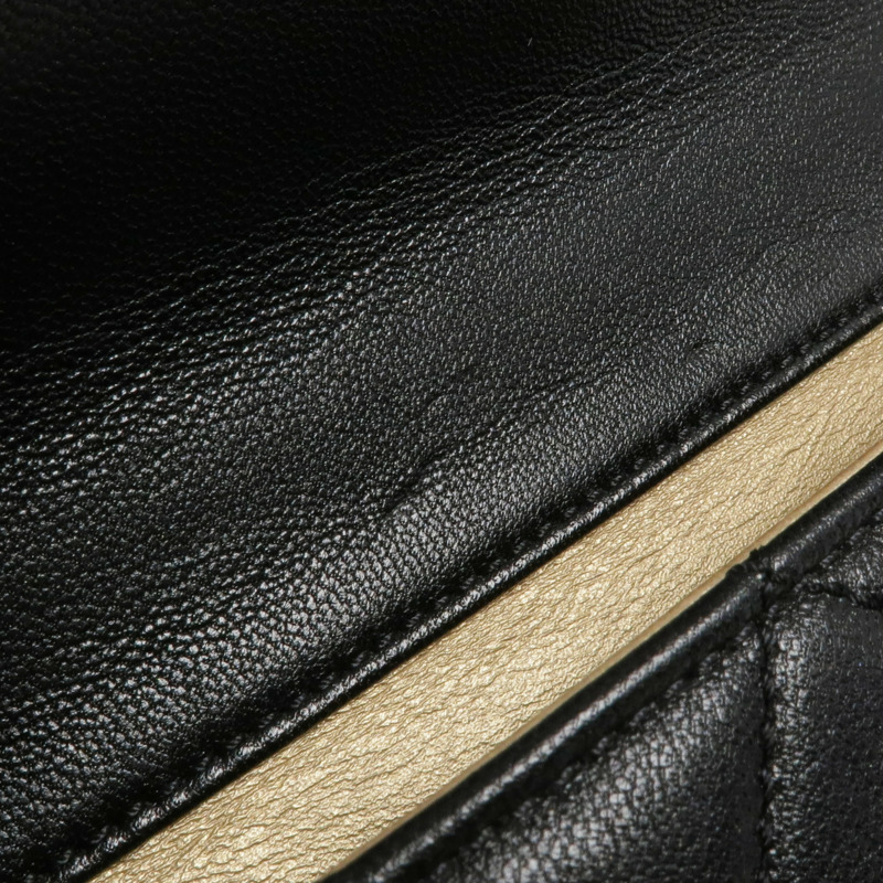 CHANEL 牛皮皮革Chain Shoulder金扣鏈帶肩背袋-13