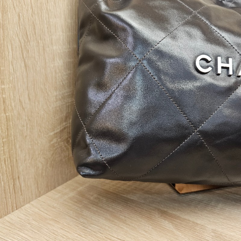 [品況超新聖誕甜價🎁] Chanel摩卡色牛皮銀釦小號22包-9