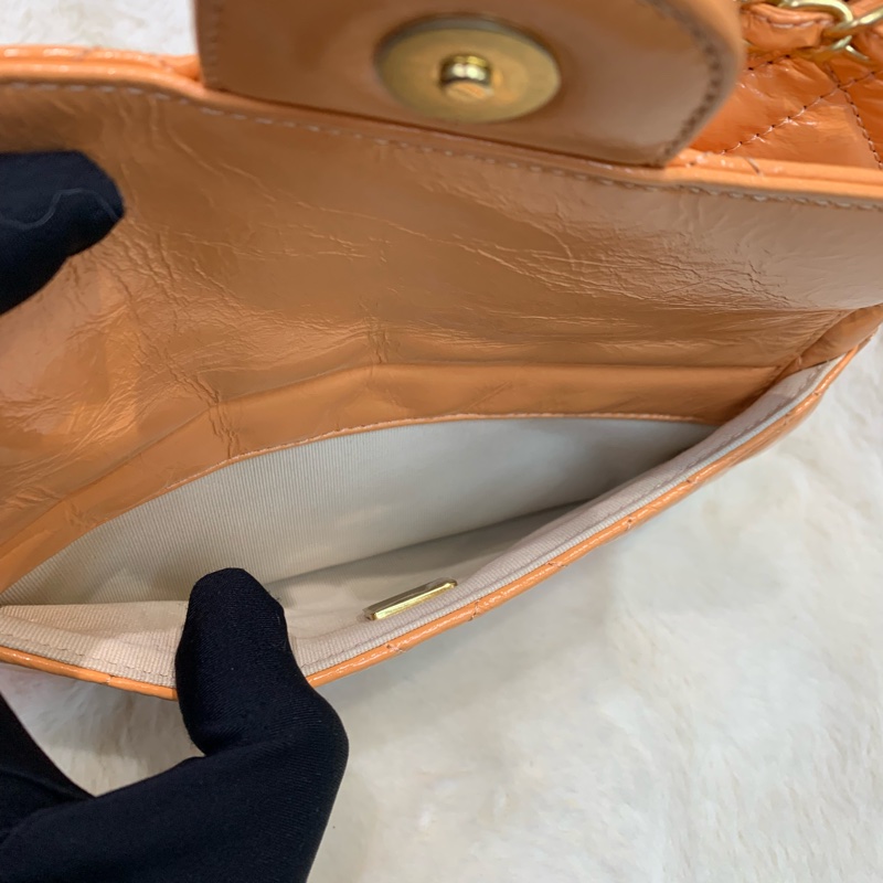 Chanel 淺橘色天貓精靈 HOBO XB945-18