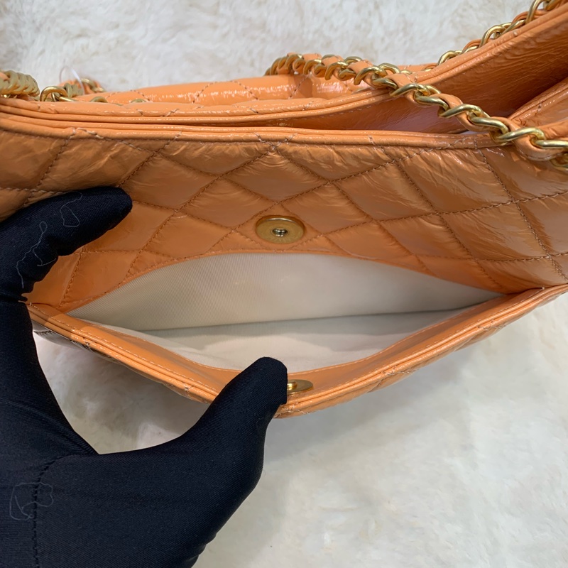 Chanel 淺橘色天貓精靈 HOBO XB945-31