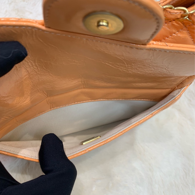 Chanel 淺橘色天貓精靈 HOBO XB945-32