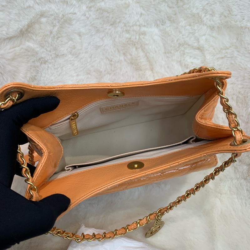 Chanel 淺橘色天貓精靈 HOBO XB945-33