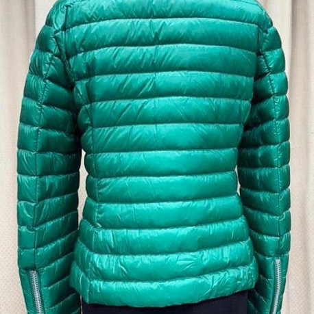 Moncler翡翠綠色薄羽絨外套--美翻-3