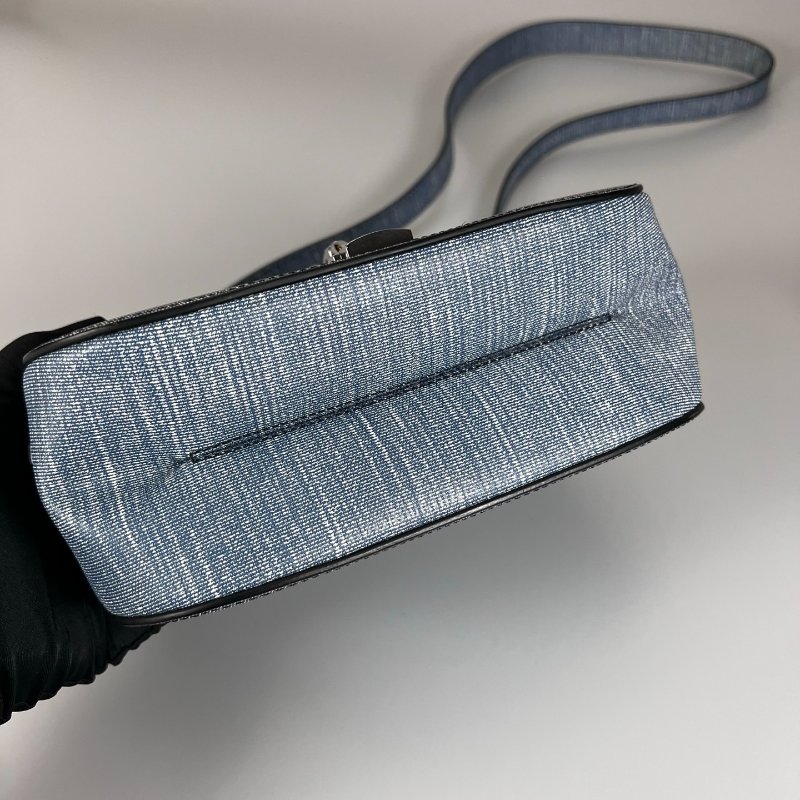 LV M54606 牛仔藍水波紋鎖頭手提斜肩包-4