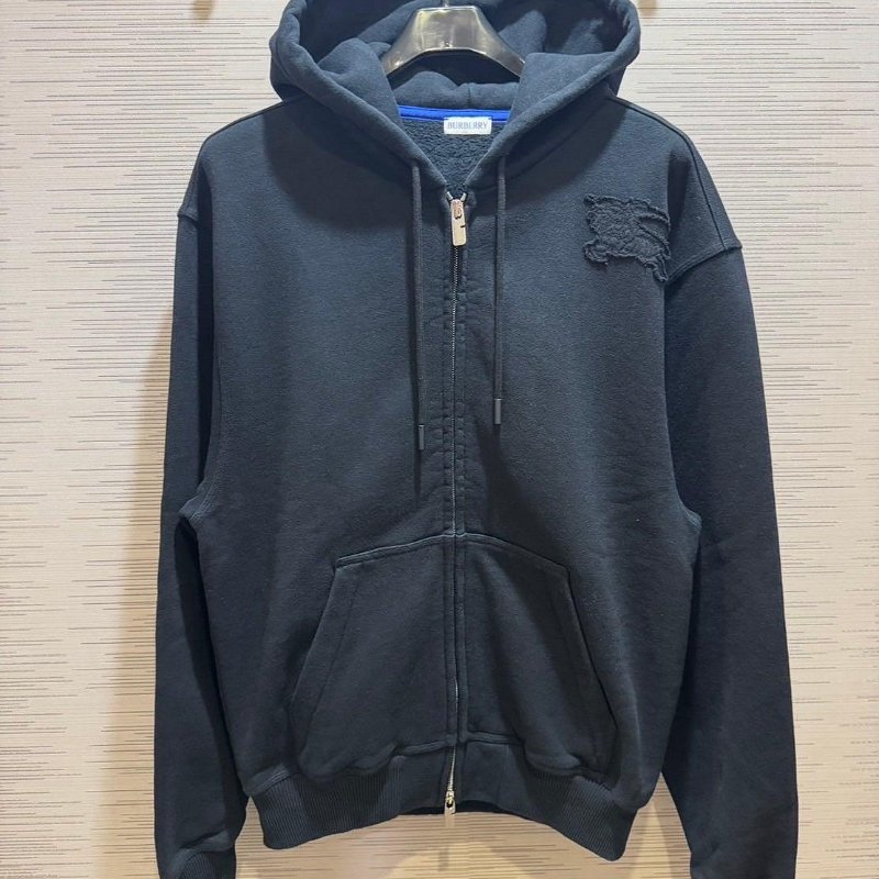 💎Han's house精品服飾💎Burberry 刺繡 戰馬 外套 黑-0