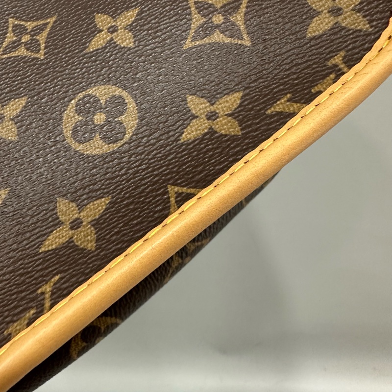 LV M45985 原花金釦法棍包 編織背帶-13