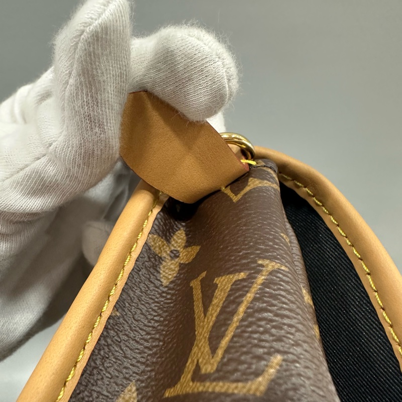 LV M45985 原花金釦法棍包 編織背帶-21