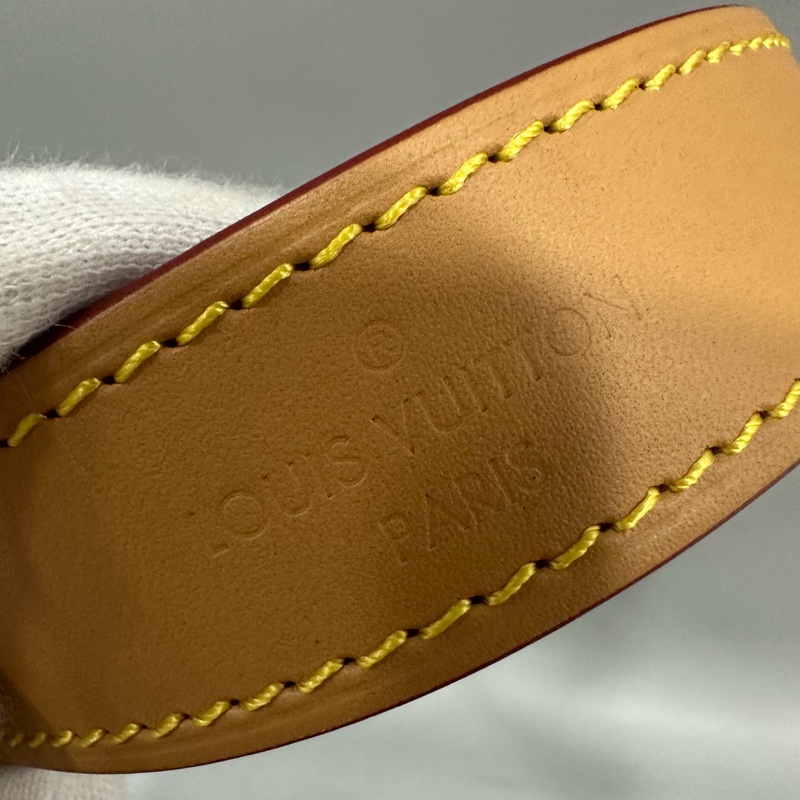 LV M45985 原花金釦法棍包 編織背帶-53