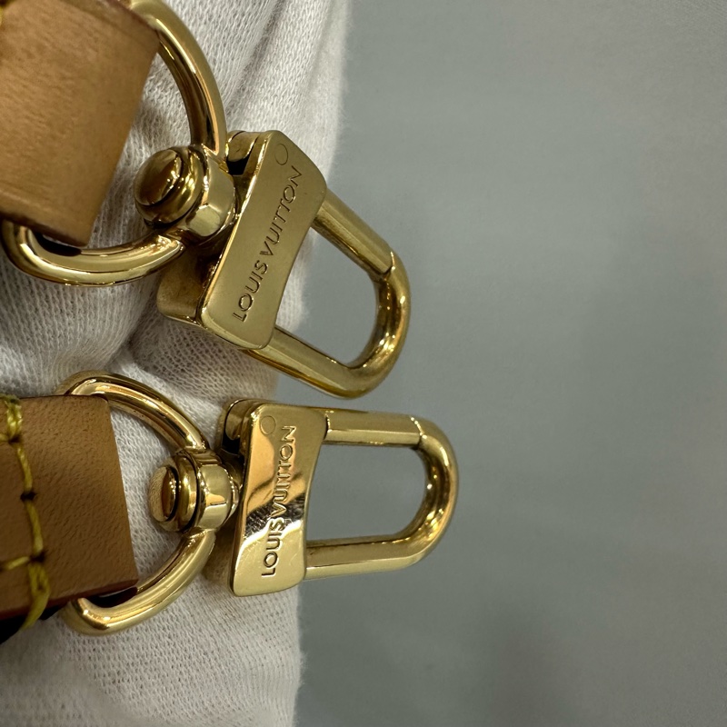 LV M45985 原花金釦法棍包 編織背帶-58