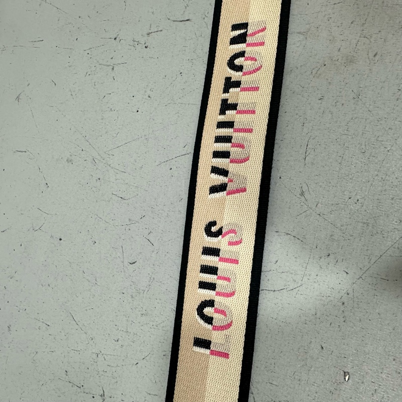 LV M45985 原花金釦法棍包 編織背帶-59