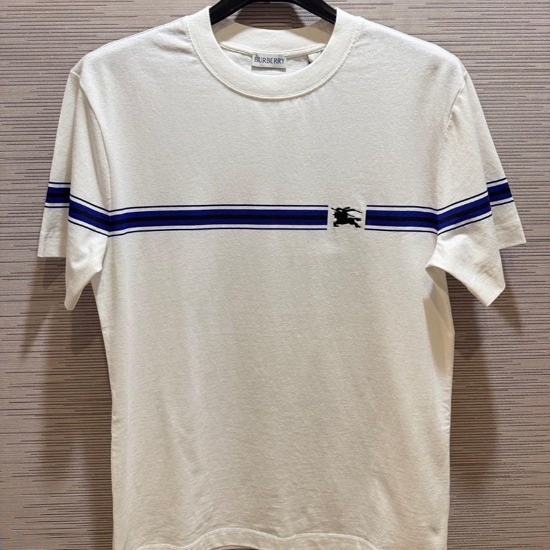 💎Han's house精品服飾💎 Burberry 戰馬 刺繡 短 T T恤 短袖-0