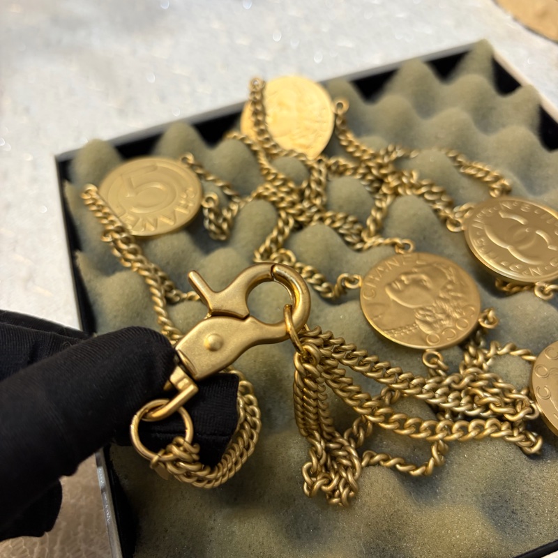 Chanel 08A 淡金 金幣腰鏈-13