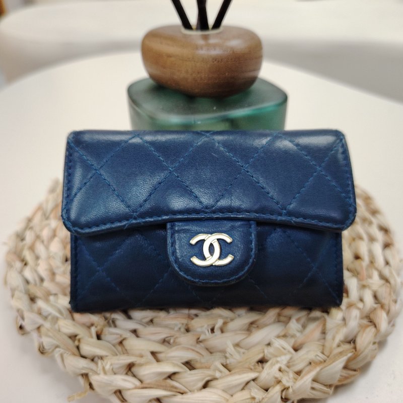 Chanel 香奈兒 藍色銀扣 小羊皮 短款卡包 銀包 24開-0