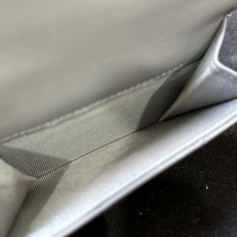 Chanel 19 Bag 菱格紋 羊皮 小號 純色-3