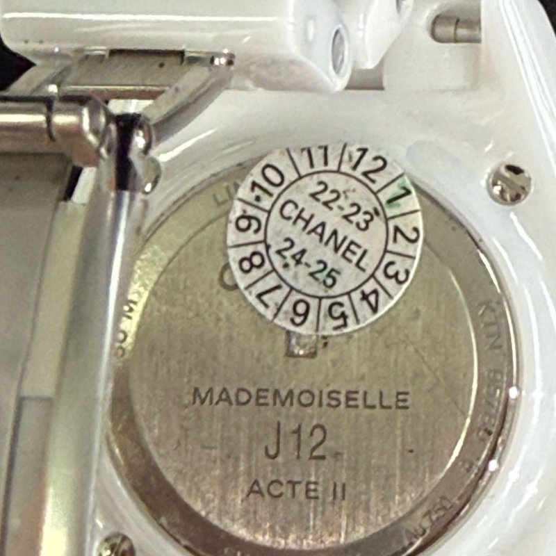 Chanel Mademoiselle J12 Acte 白色陶瓷腕錶-3