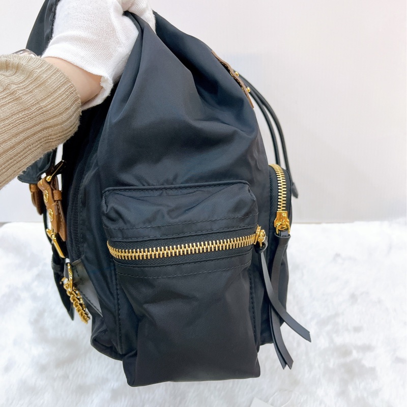 莉亞精品♡Burberry 4014879黑後背包 二手-13