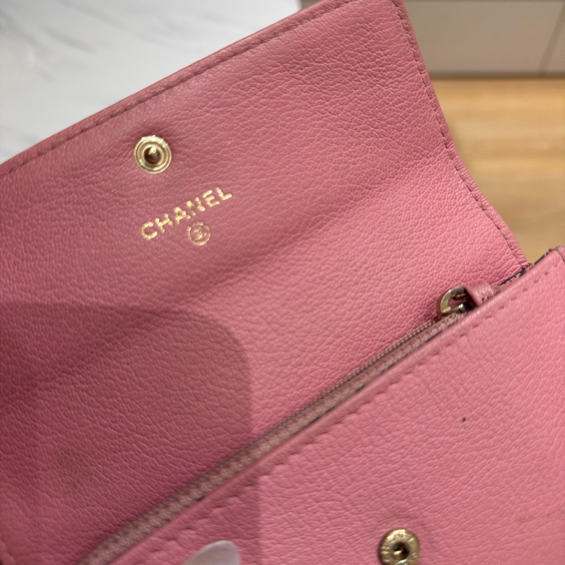 香奈兒粉色皮夾-11
