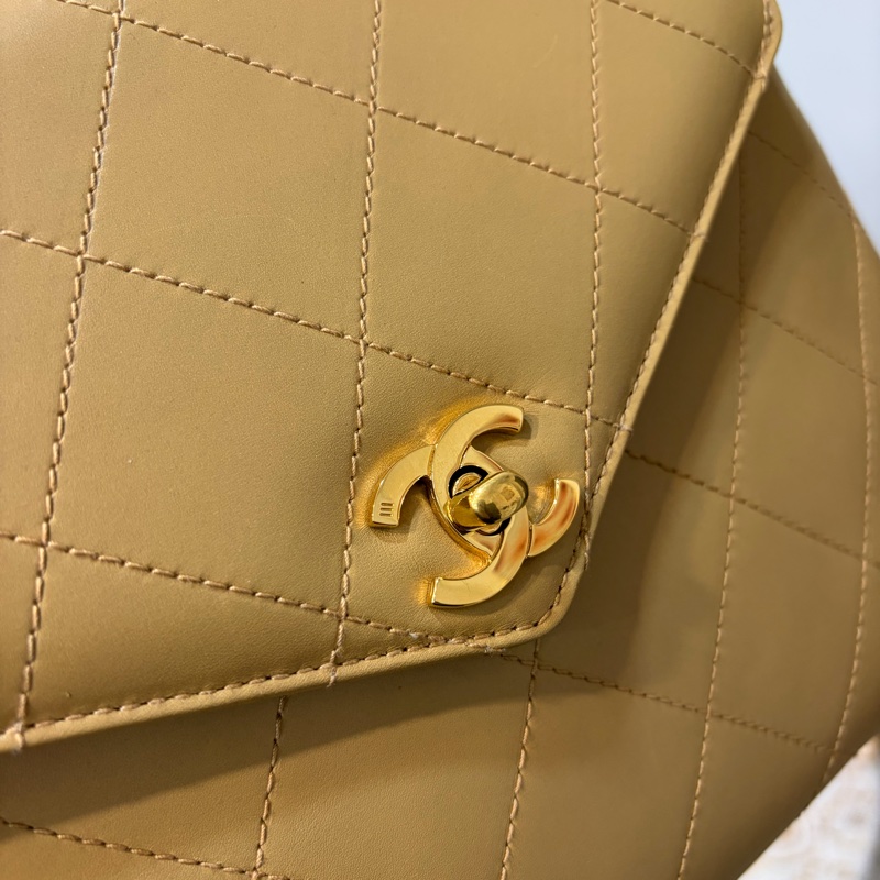 Chanel 香奈兒 Kelly 中古 奶茶色 米色 老香 腋下-2