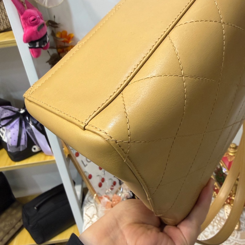 Chanel 香奈兒 Kelly 中古 奶茶色 米色 老香 腋下-13