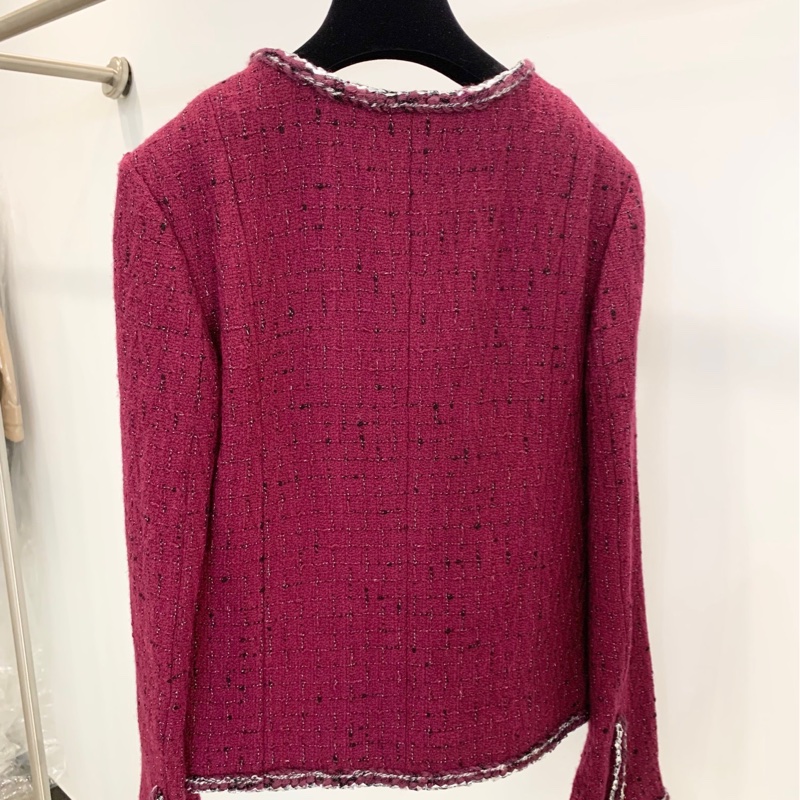 CHANEL/香奈兒 22A 早秋手工坊限定酒紅粗花呢銀色滾邊 琉璃扣 外套 成色：99新 尺寸：34-3