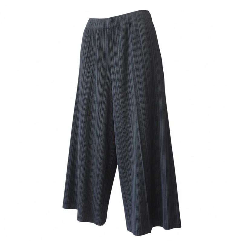 pleats please 黑色寬褲。-0