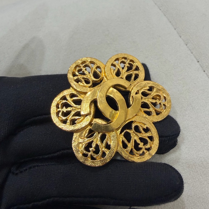 Chanel 香奈兒 鍍金胸針 心口針 老香-1