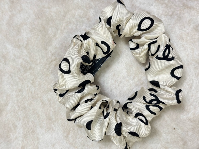 Chanel 絲巾髮圈 可分開使用-11