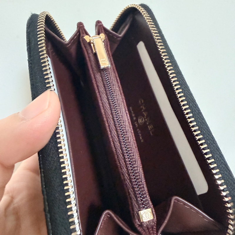 Chanel 經典款 黑金 加大加大加大款      零錢包 卡包 短夾 2025/09台灣購證-3