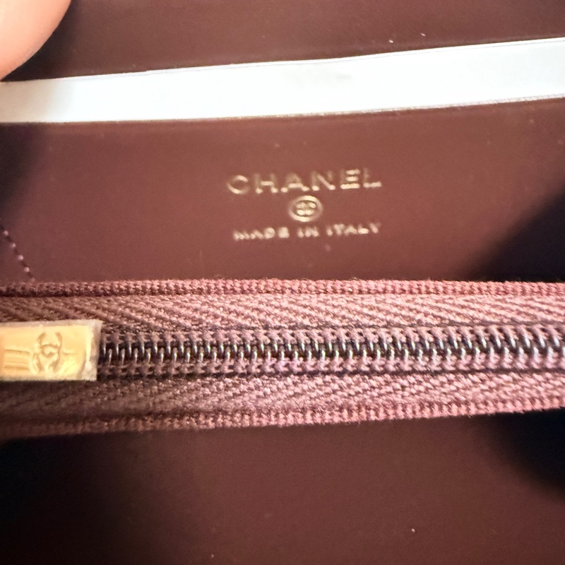 Chanel 經典款 黑金 加大加大加大款      零錢包 卡包 短夾 2025/09台灣購證-13