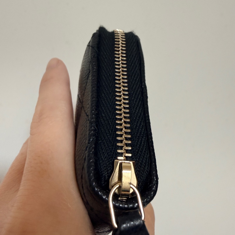 Chanel 經典款 黑金 加大加大加大款      零錢包 卡包 短夾 2025/09台灣購證-15