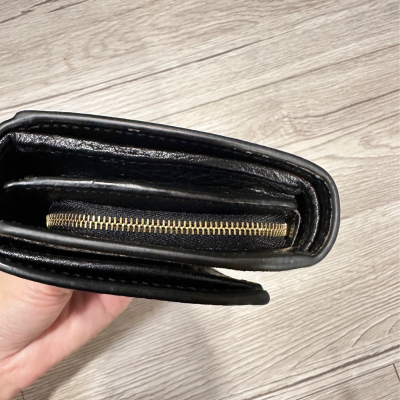 GUCCI GG 皮革帆布雙色壓釦短夾-11