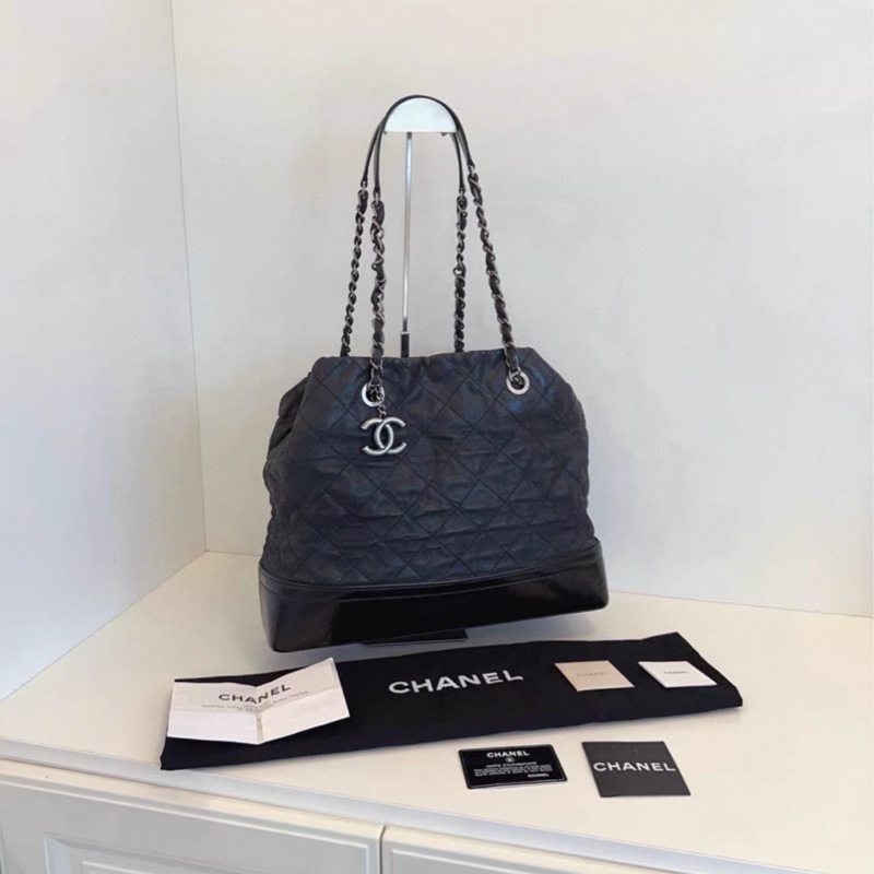 Chanel • 稀有黑銀XXL 做舊牛皮流浪托特包 有保卡、小票✔️-3