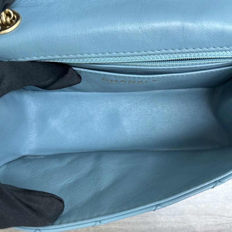 CHANEL藍色金扣2.55大mini斜背包 20*13*6 98新配件塵袋保卡-2