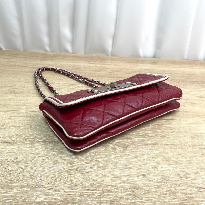 Chanel 2.55法棍鏈條包 紅色拼白菱格紋方扣 牛皮銀扣-3
