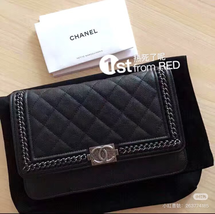 Chanel • Le Boy 滾邊鏈條做舊黑銀牛皮Woc 鏈條包-2