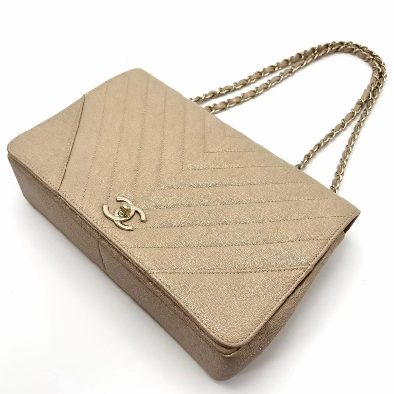 Chanel奶茶珠光V紋金扣肩背斜背包 28*18*6 98新配件保卡塵袋-2
