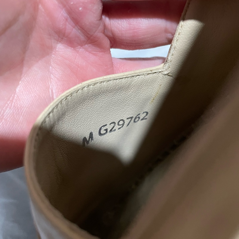 Chanel 皮面杏色漁夫鞋 EU37-9