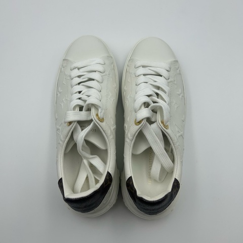 LV Timeout小白鞋，37碼，專櫃購入，99新