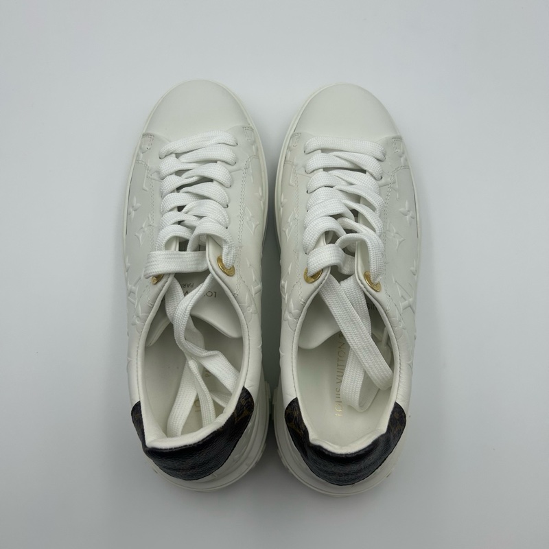 LV Timeout小白鞋，37碼，專櫃購入，99新-0