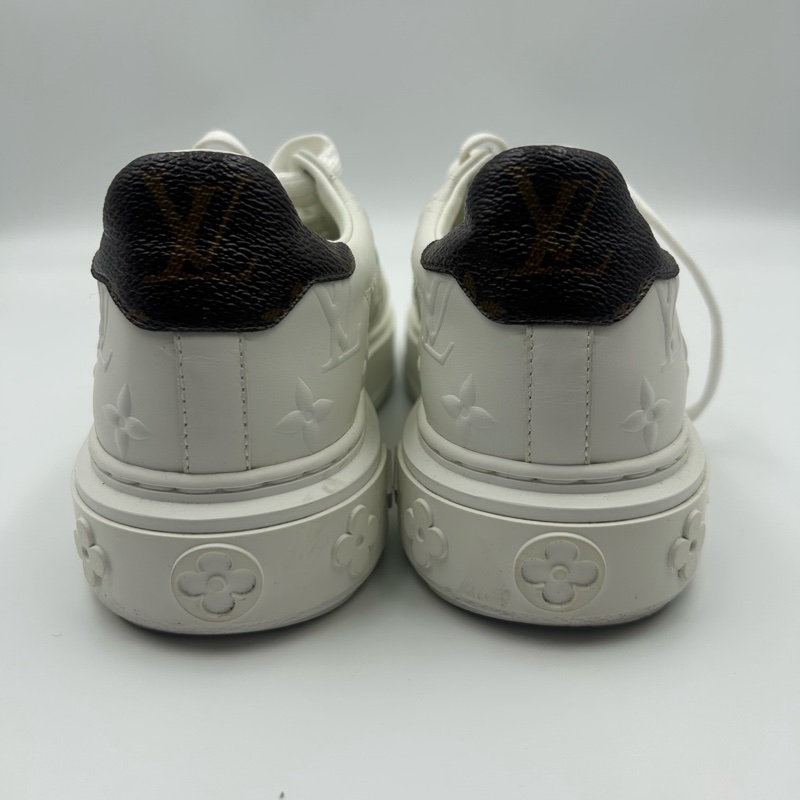 LV Timeout小白鞋，37碼，專櫃購入，99新-1