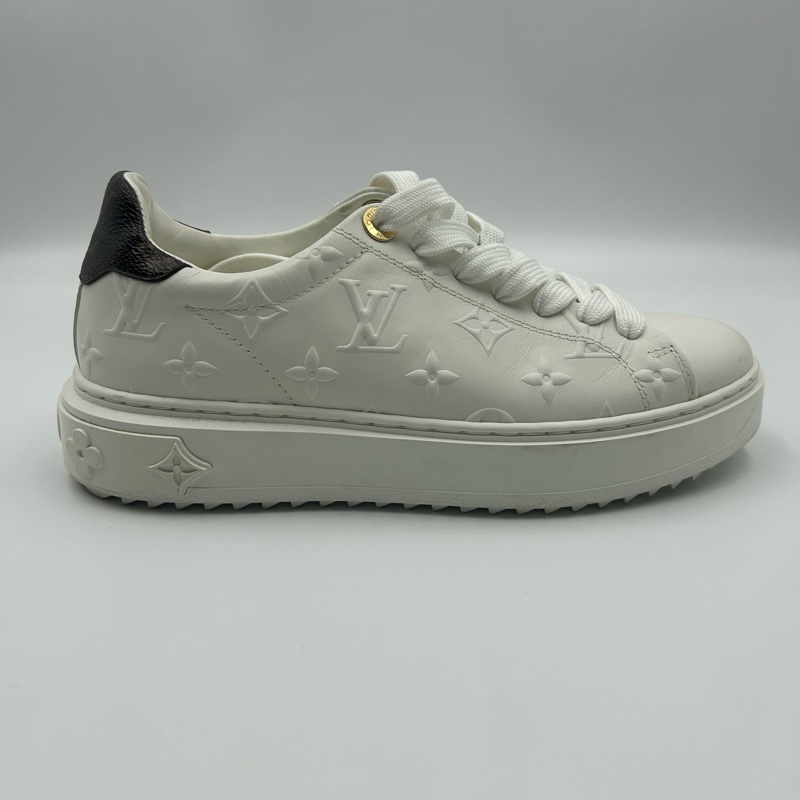 LV Timeout小白鞋，37碼，專櫃購入，99新-5