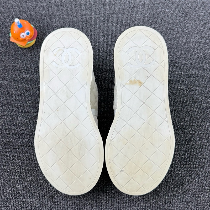 款式:Chanel香奈兒餅乾鞋 尺碼:36.5 97新 經典菱格紋設計 小香風可愛甜美-7